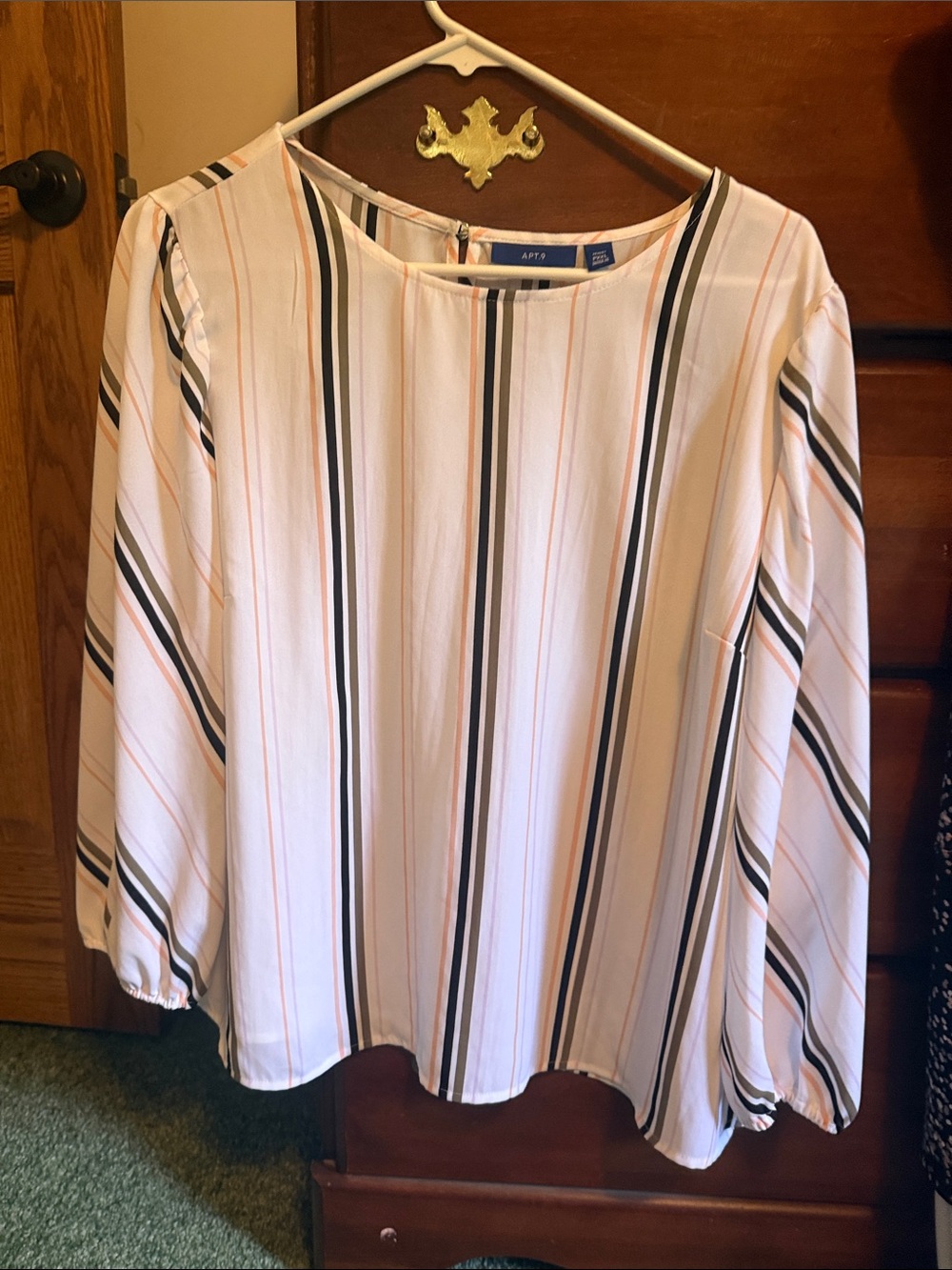 Apt. 9 white Blouse with Black,khaki and Pink Vertical Stripes PXXL EUC